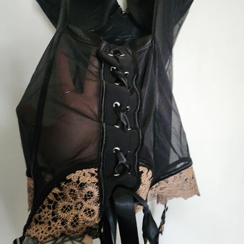 Nwot Victoria secrets bustier lace up corset